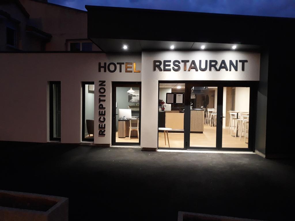 Hotel La Godiniere Cholet Exteriér fotografie